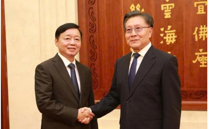 越中努力推动科技、农业和资源环境领域的合作成为两国关系发展的新动力