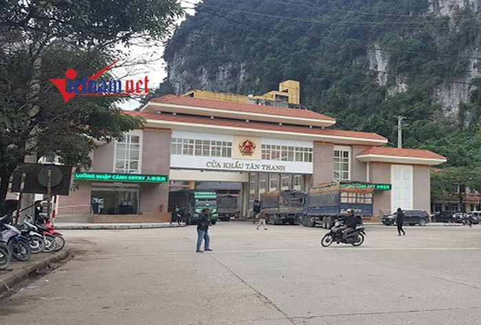 Cửa khẩu Tân Thanh mở lại sau khi đột ngột tạm dừng Cửa khẩu Tân Thanh mở lại sau khi đột ngột tạm dừng